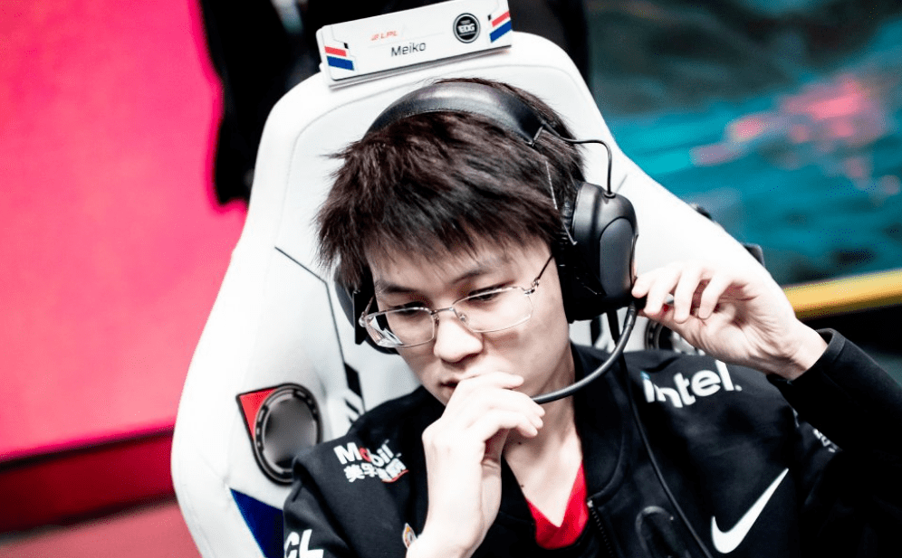 开云-Scout在雄鹿比赛中晋级下一阶段，爆冷引发热议！