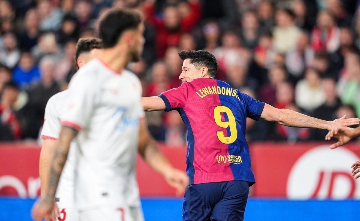 开云体育-莱万多夫斯基连续三场比赛得分超过锐不可当，热火不断突破！