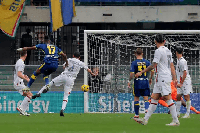 Kaiyun-费德勒在巴黎圣日耳曼比赛中逆转，突破纪录引发热议！的简单介绍